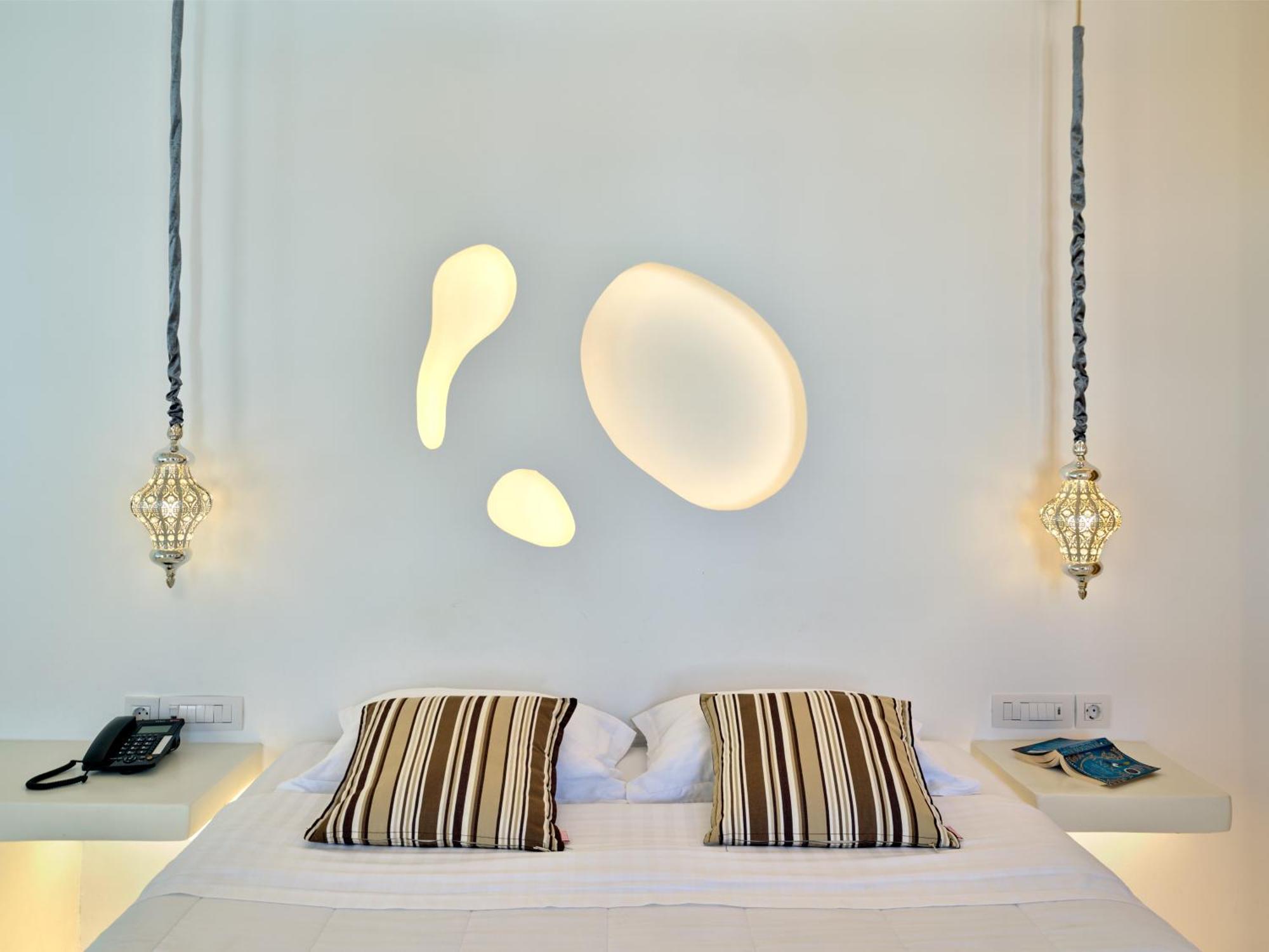 Zefi & Otel